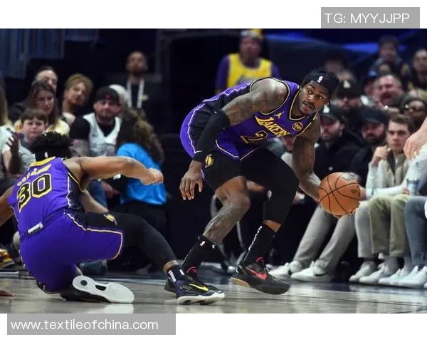 湖人球员伤病恢复进展显著球迷期待重返赛场的精彩表现